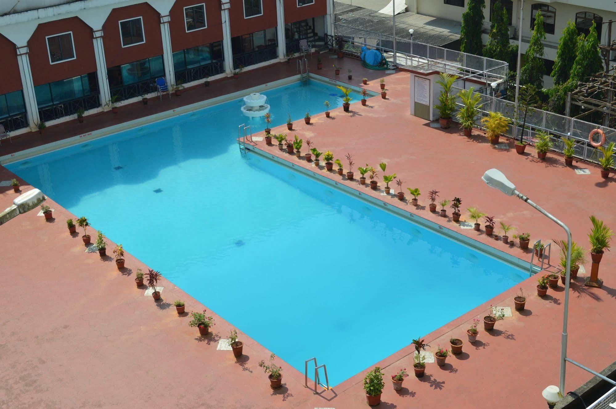 Moti Mahal Hotel Mangalore Eksteriør billede