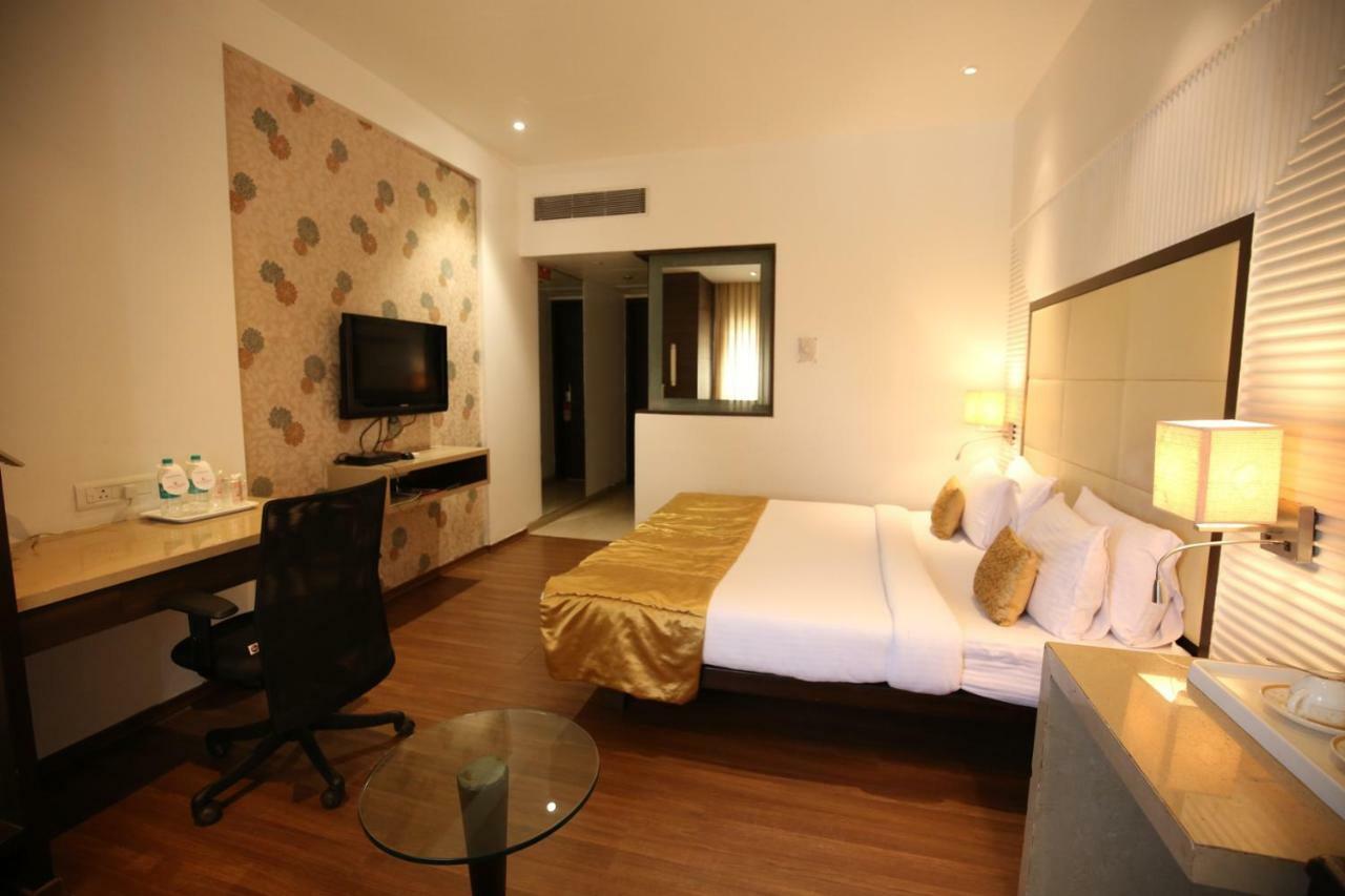 Moti Mahal Hotel Mangalore Eksteriør billede